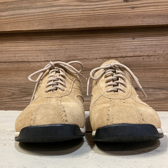 Footprints by Birkenstock Suede Sneakers - Picture 3 of 9